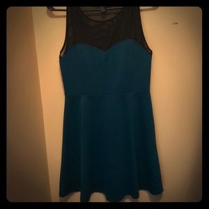 Sleeveless dress